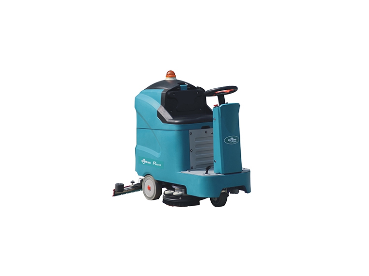 綠美保R660B駕駛式洗地機(jī)_副本.jpg