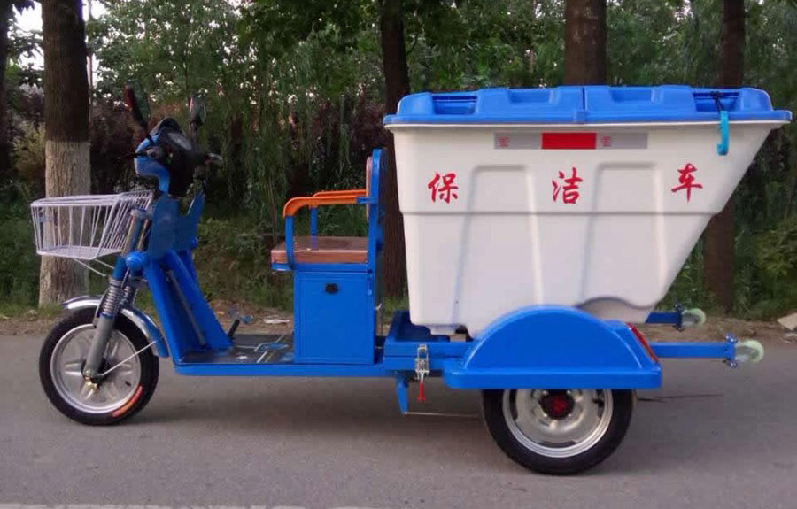 百色市電動(dòng)三輪保潔車DG3500B500L塑料桶1