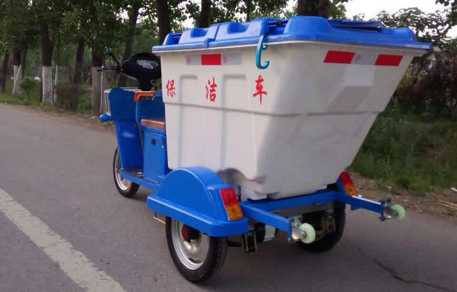 百色市電動(dòng)三輪保潔車DG3500B500L塑料桶2